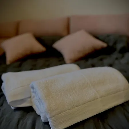 Cómodo A Un Paso Del Centro De La Charra 6 Apart-37-278 *